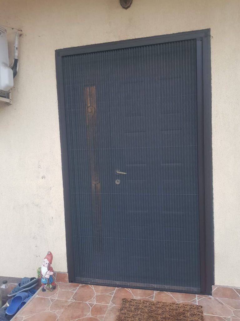 Plase tantari plisse